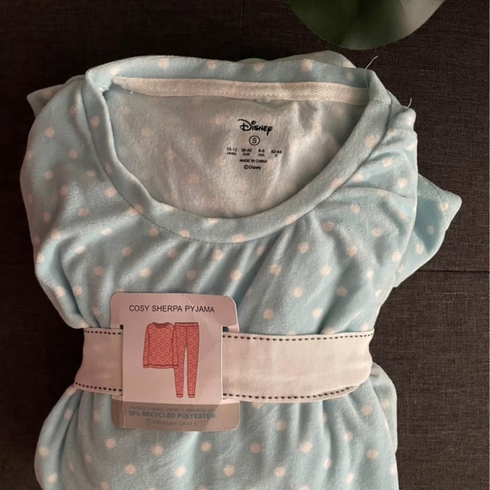 New pyjamas, size S